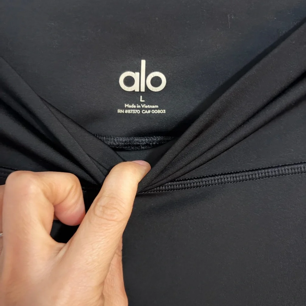 ALO Yoga High Waist Airlift Leggings size Large FULL LENGTH